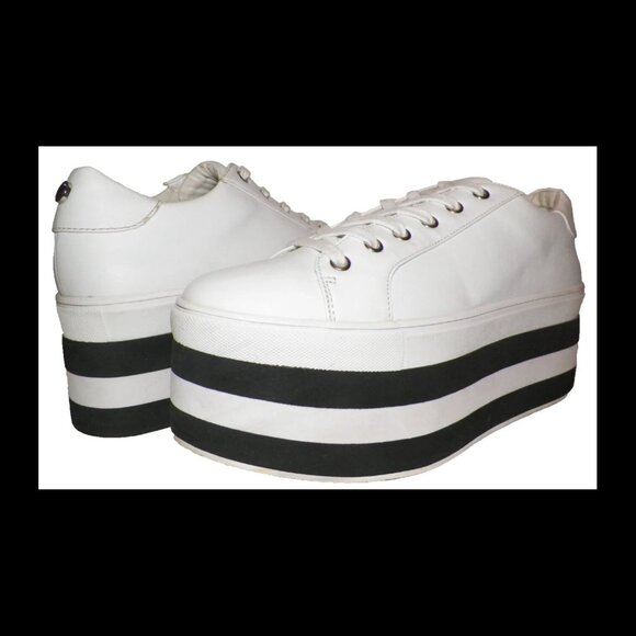 Women's 10 Steve Madden 3 inch Platform Sneaker Shoes Glam Goth Punk - Picture 2 of 11
